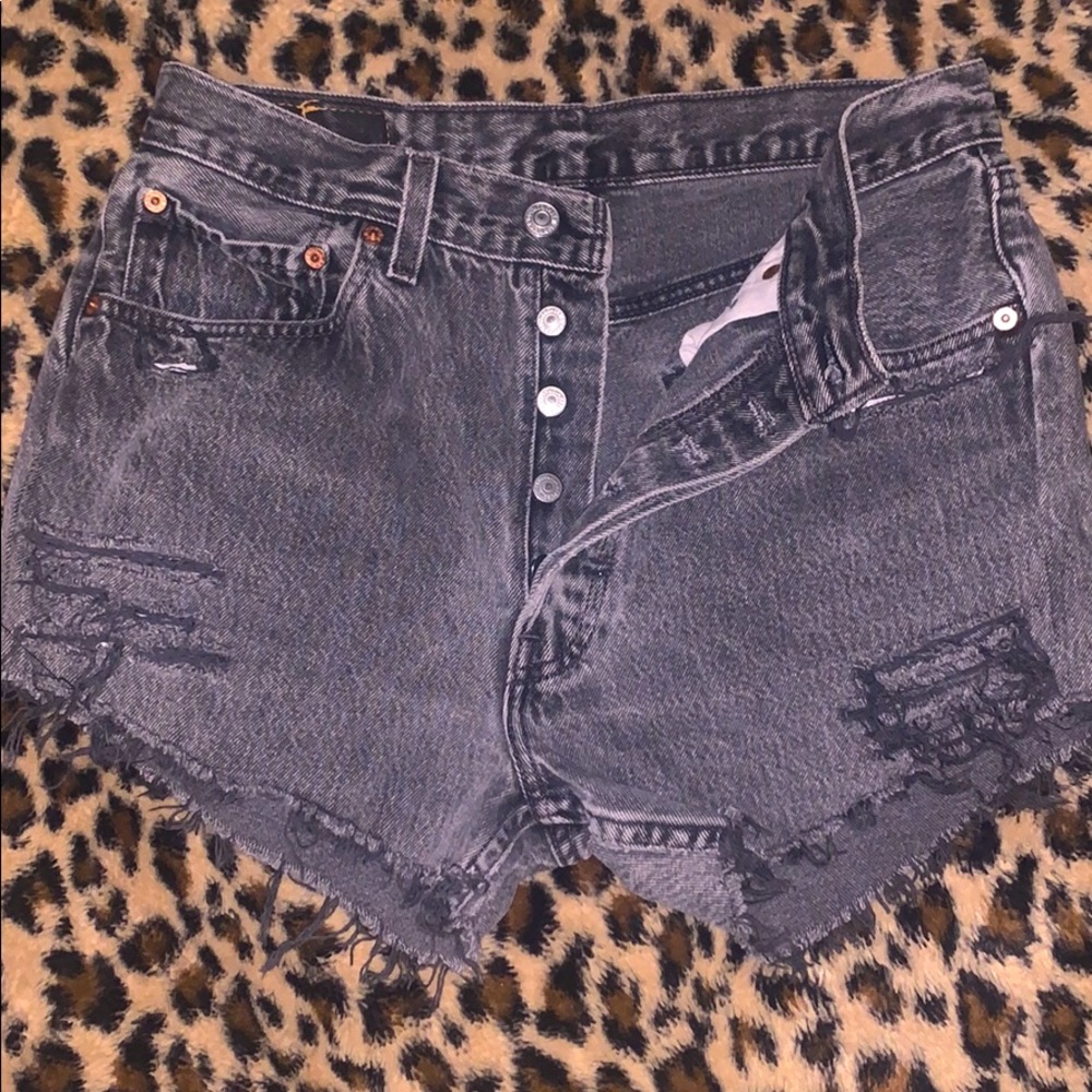 Levi’s High Waisted Black Jean Shorts - Vintage